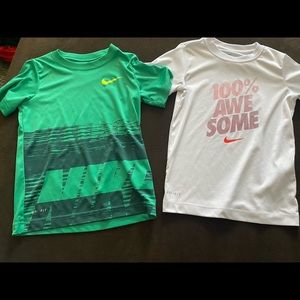 2 boy Nike t shirts. Size 6